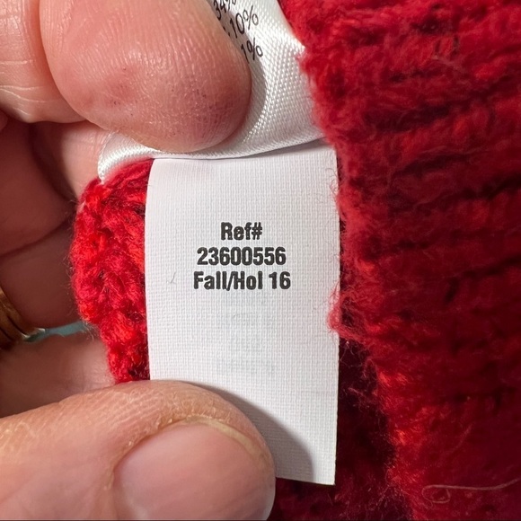 EDDIE BAUER Intarsia knit lounge sweater w/cowl neck. Size Large. Red & White - Picture 7 of 8